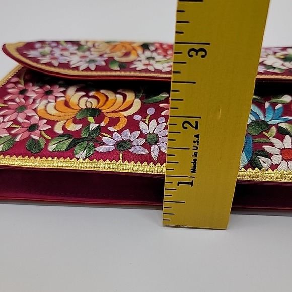 Vtg 60s Asian‎ Embroidery Purse Bag Clutch Red Silk Gold Birds Floral Colorful